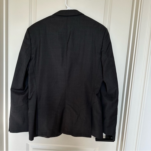 Hugo Boss gray suit jacket 40R - Picture 5 of 5